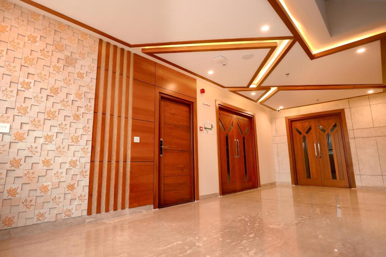 Krishnavalsam Regency Hotel Guruvayur Exterior photo